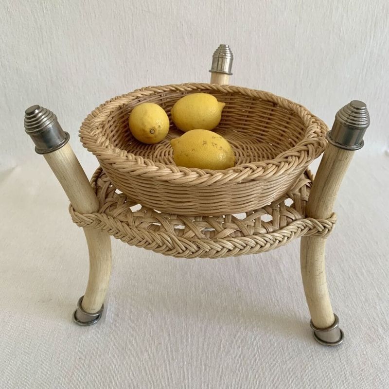 medium soiree basket on stand 5